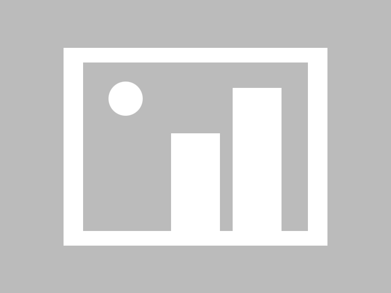 九游官方网站-巨星对决：梅西、C罗在赛场上的巅峰之战，c罗梅西对战比赛视频