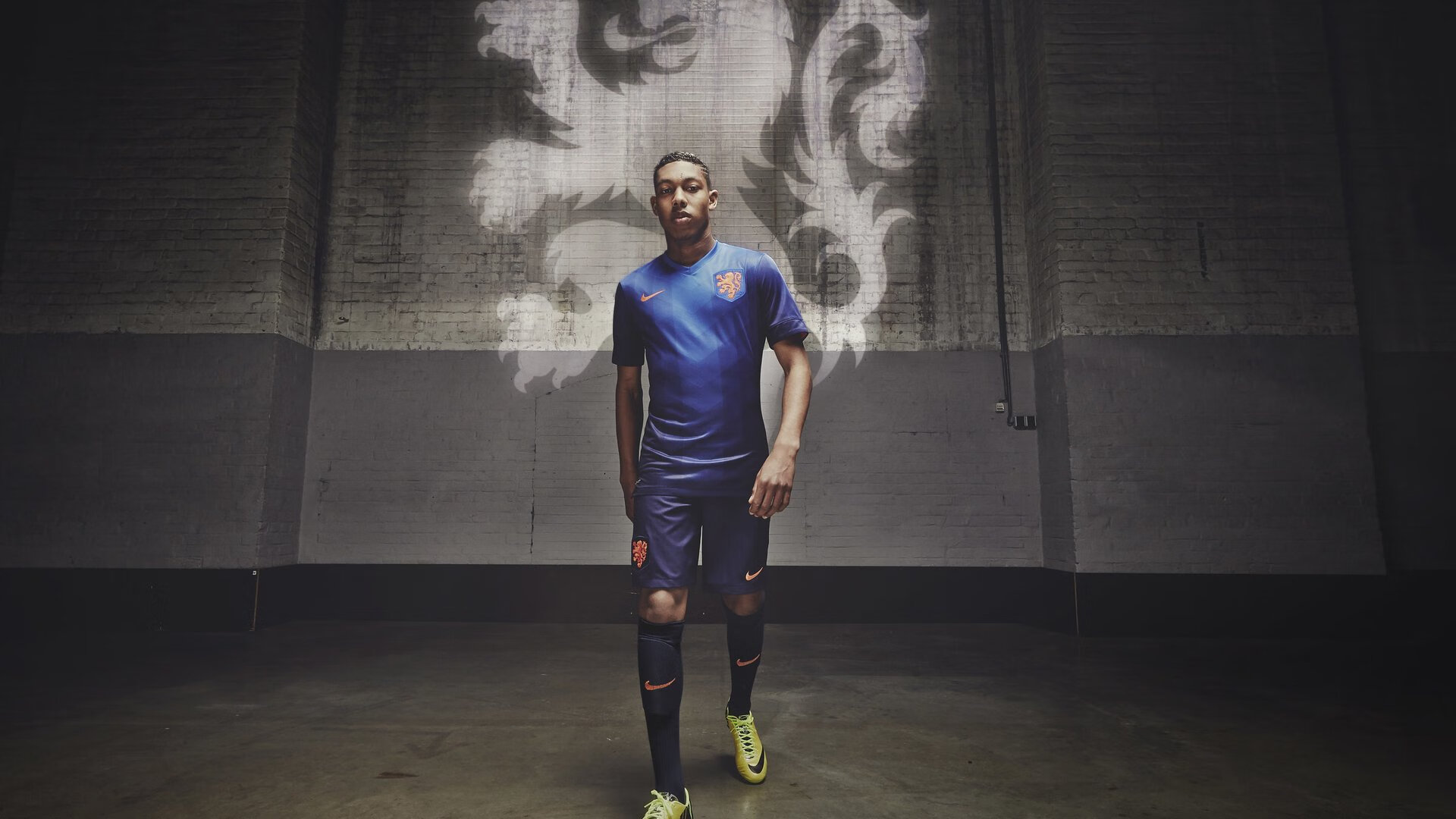 托桑·埃夫布奥姆万成为NBA社交媒体关注焦点,托马斯·埃布纳